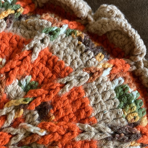 Vintage- Hand Crocheted Pillow - Picture 2 of 4